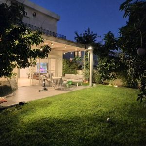 קוטג' בשכונת הנחלים